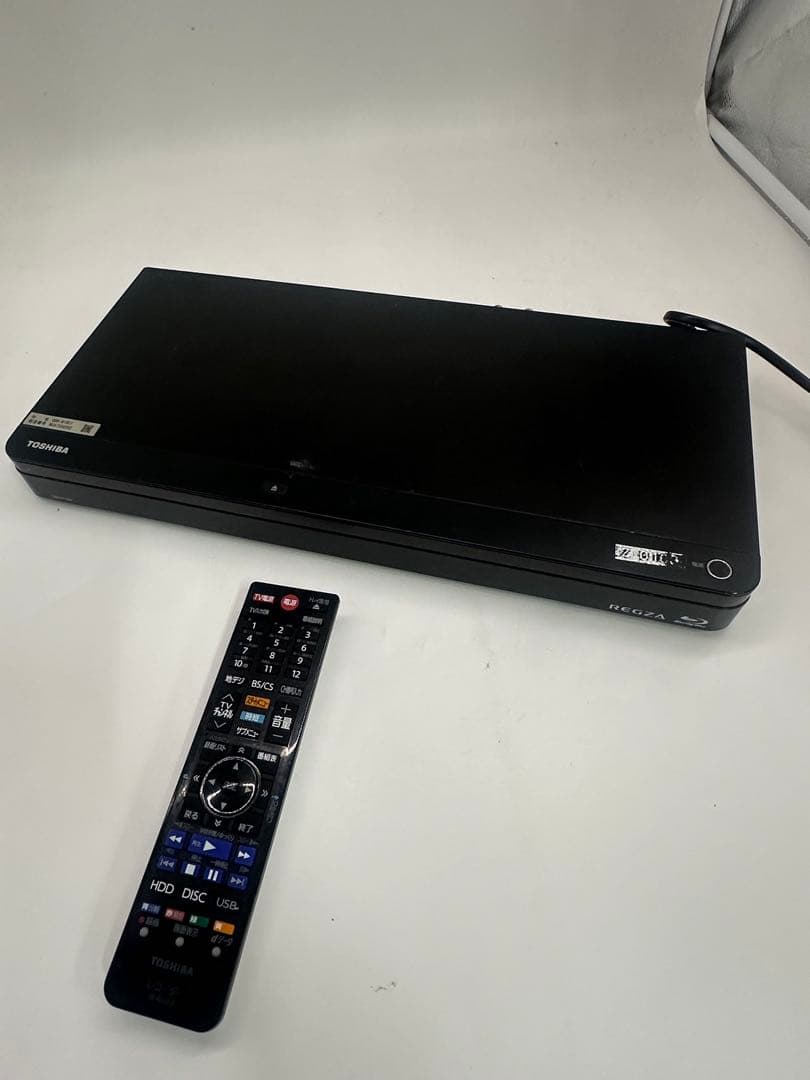 ⑧ TOSHIBA REGZA レグザブルーレイ DBR-W1007 2017年