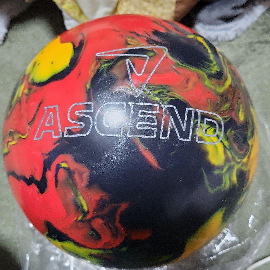 新品(未使用)MOTIV ASCEND ボウリングボール15ポンド