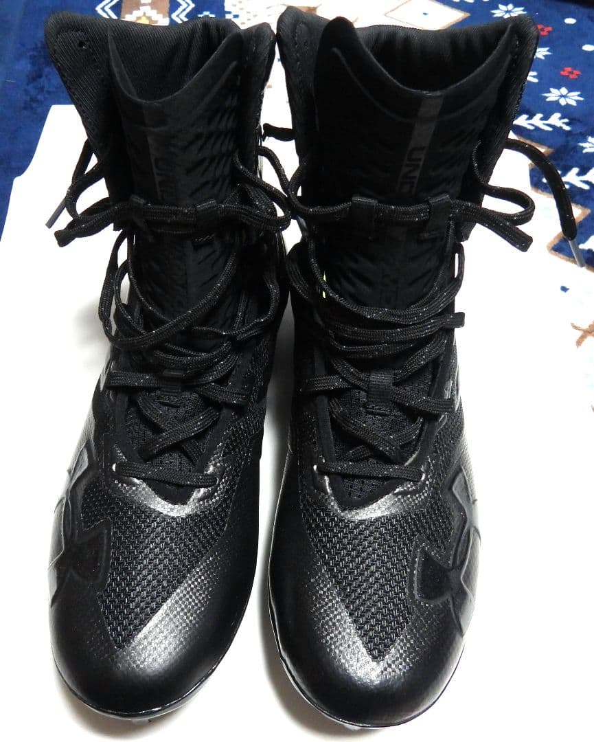 アメフト　スパイク　アンダーアーマー　ハイライト　27.5cm