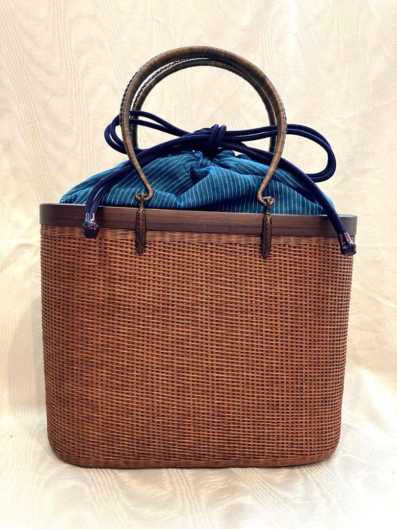 タイ王室御用達　KOMPRITプラニー工房　竹籠バック　銀座もとじ　中袋日本製