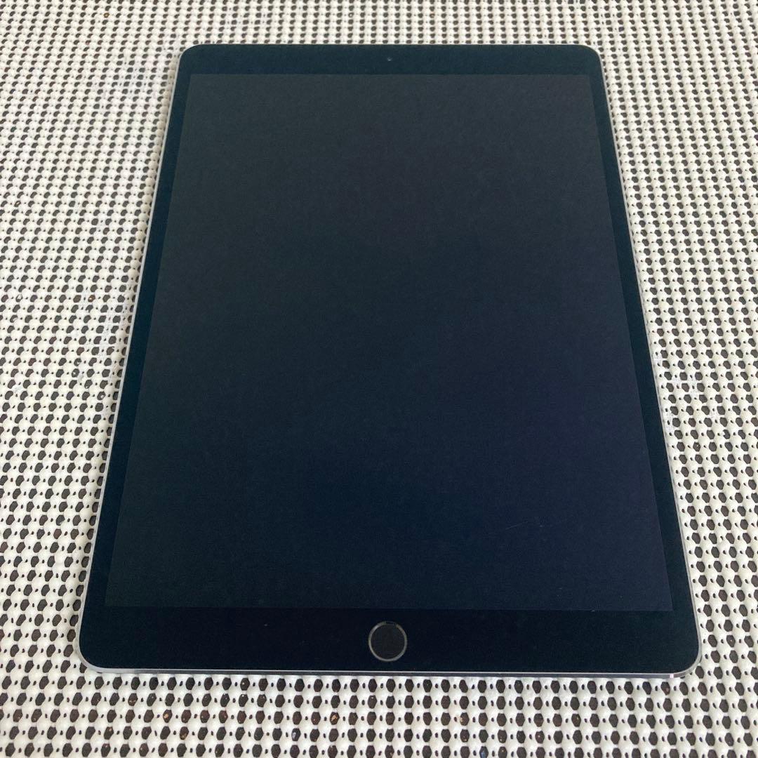 2378 電池良好☆比較的美品☆iPadPro64GB10.5 WIFIモデル☆