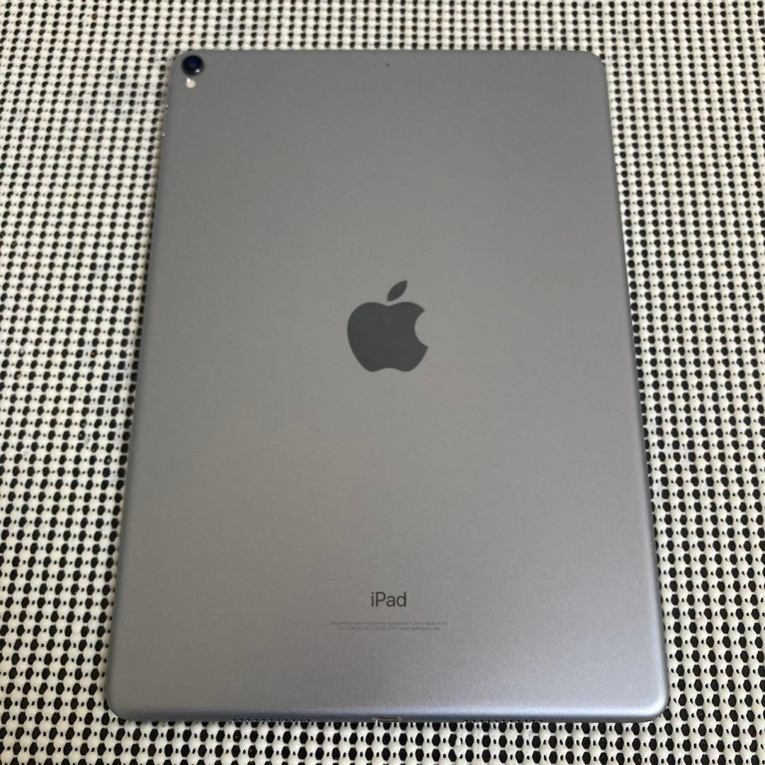 2378 電池良好☆比較的美品☆iPadPro64GB10.5 WIFIモデル☆