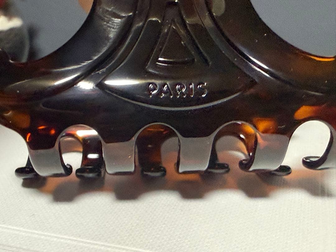 CELINE ヘアクリップ