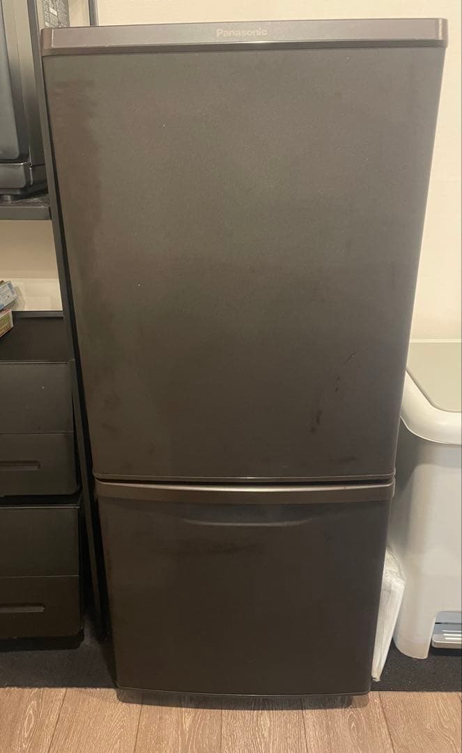[12/21発送] Panasonic 冷蔵庫　NR-B14CW 138L