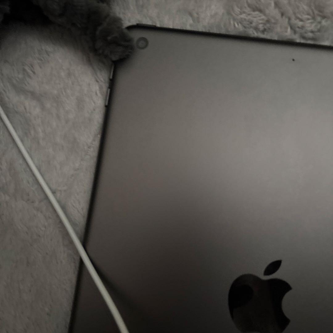 Apple iPad 第9世代10.2インチ Wi-Fiスペースグレー100%