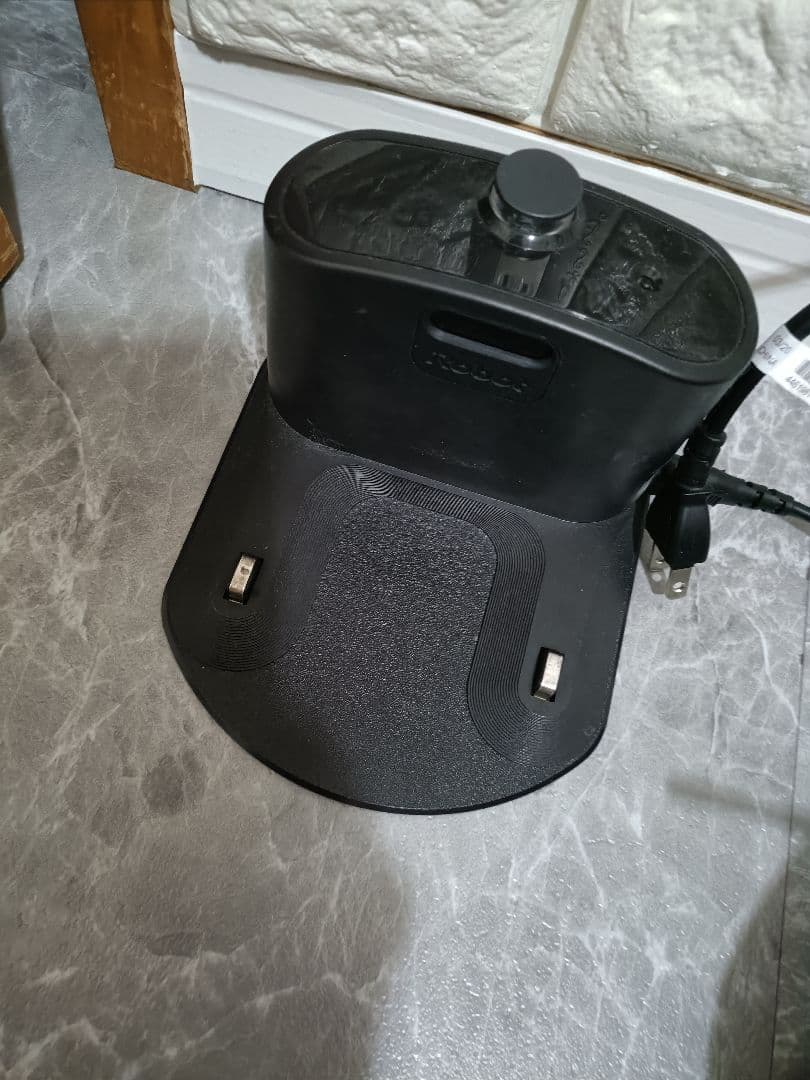 U*2様 iRobot Roomba i7 ルンバ ロボット掃除機本体　　充電器