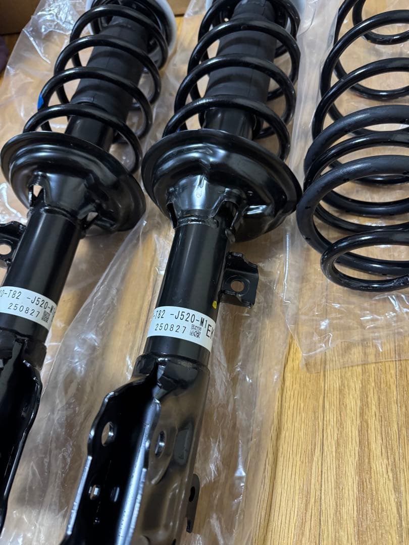 美品　サスペンションセット　HONDA