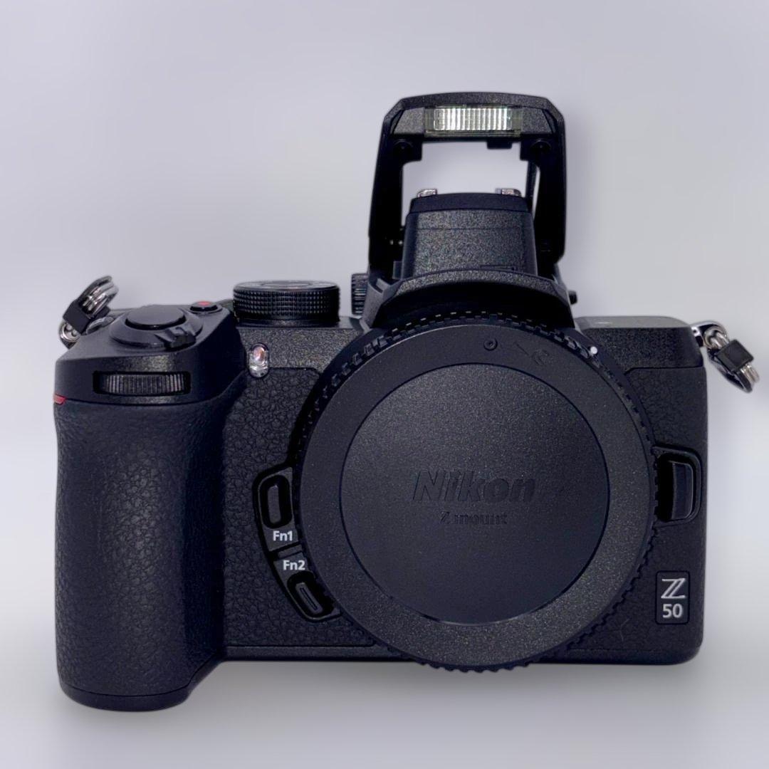 Nikon Z50 ミラーレスカメラ ダブルズームキット +純正バッテリー2個付