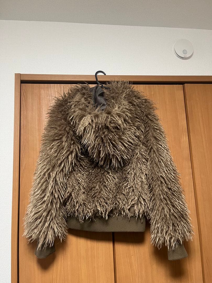 ジャケット・アウター BEEDEN ZIP UP HOODED FUR BLOUSON