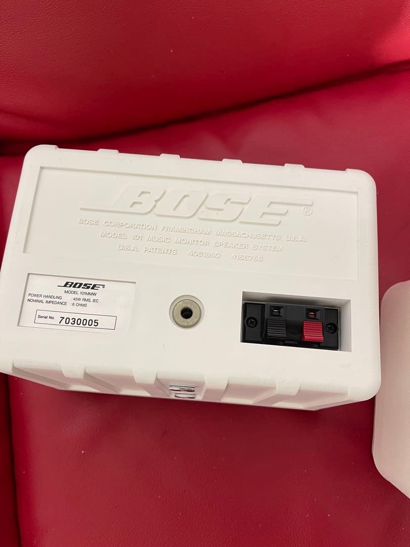 スピーカー・ウーファー Bose 101MMW