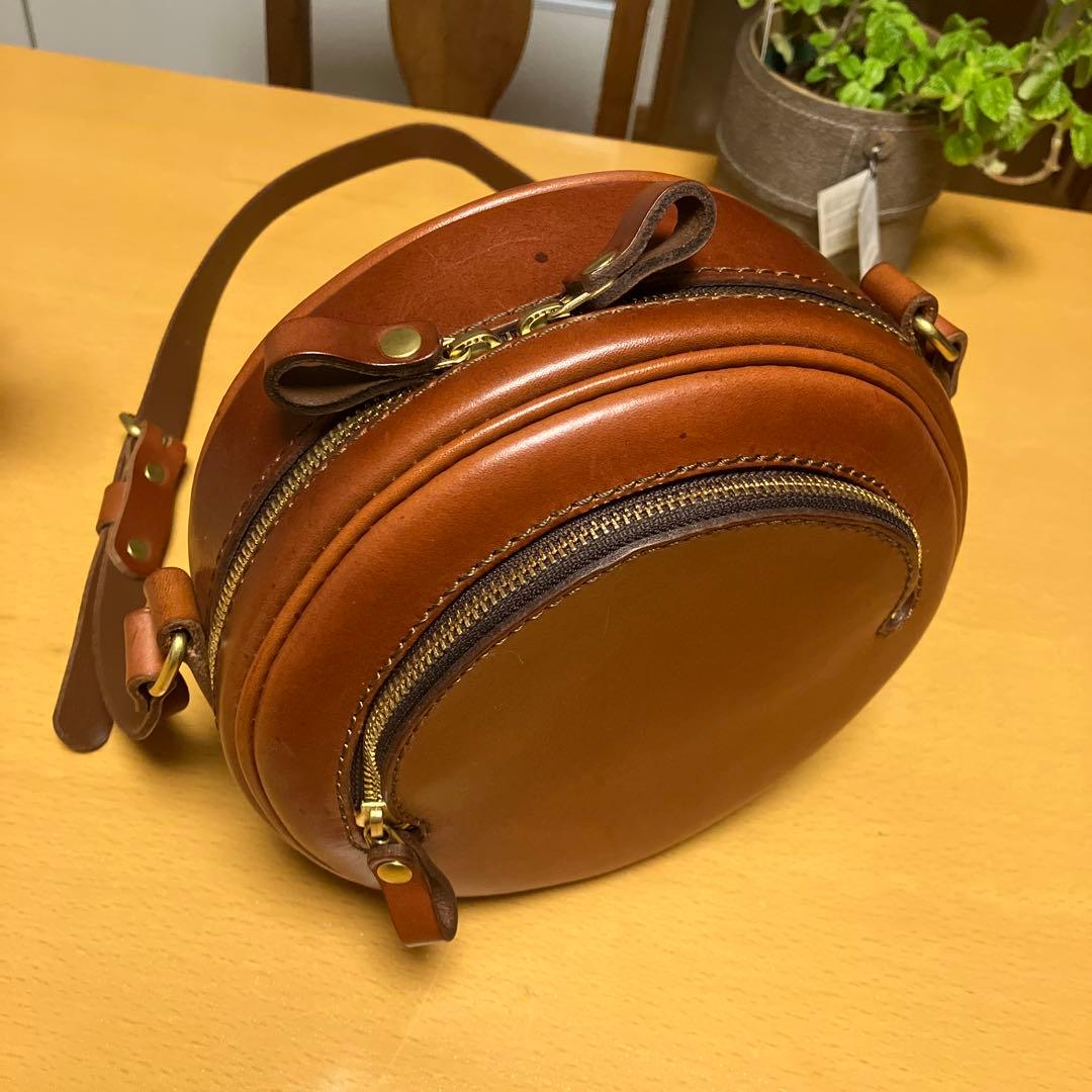 お値下げしました。HERZ まんまるショルダーポシェット（CK-19）