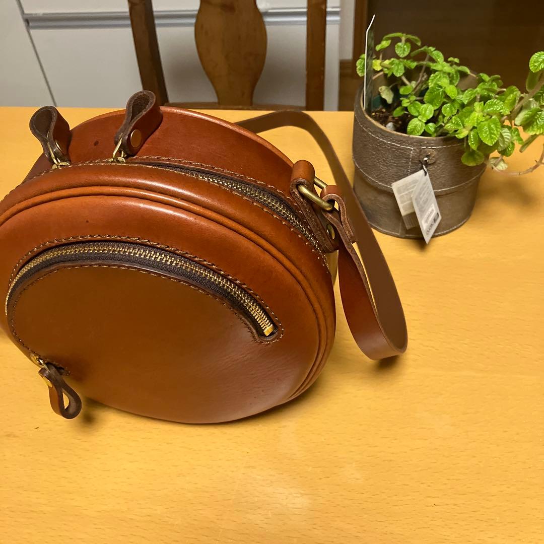 お値下げしました。HERZ まんまるショルダーポシェット（CK-19）