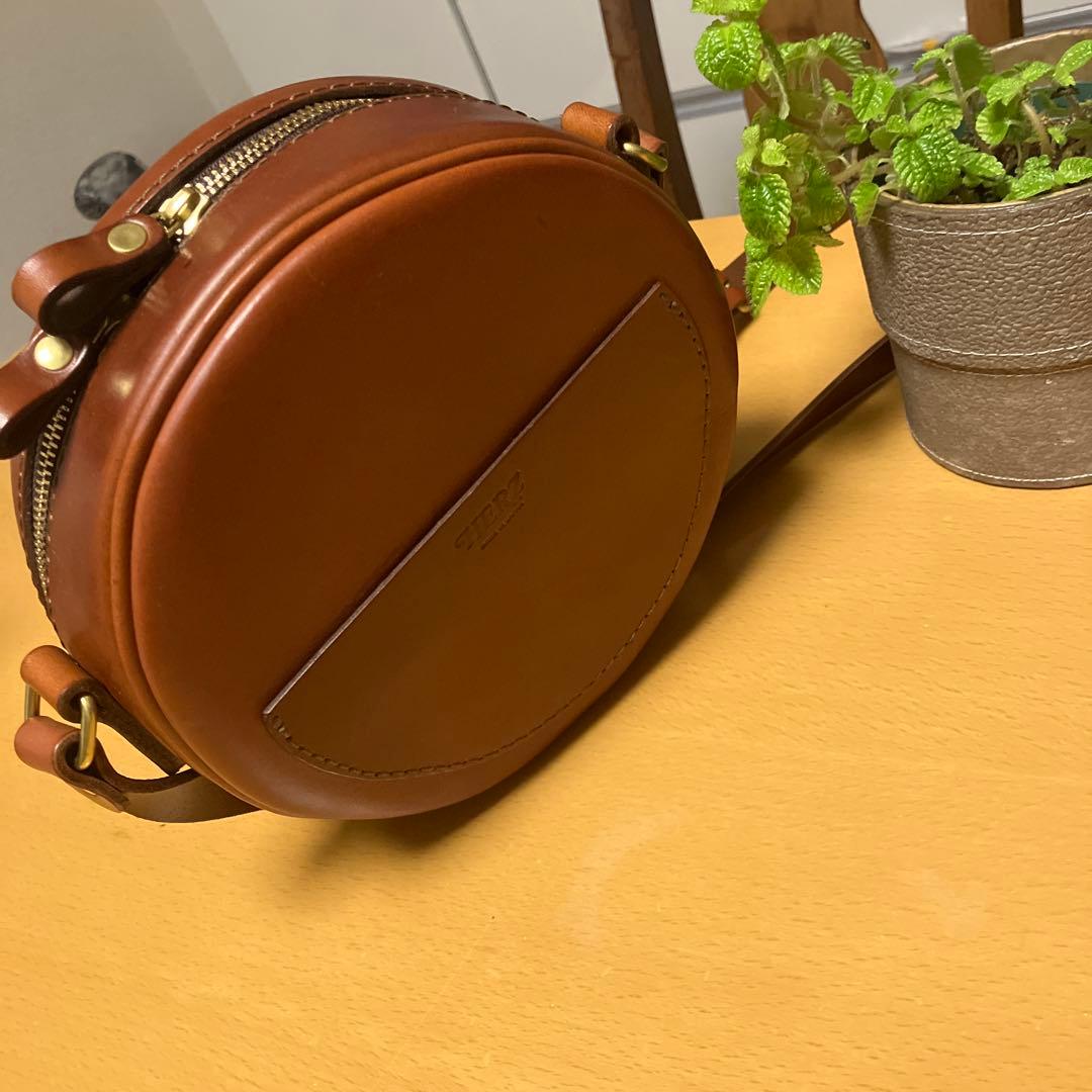 お値下げしました。HERZ まんまるショルダーポシェット（CK-19）