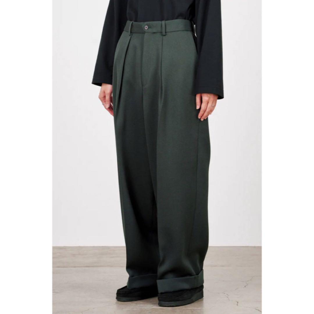 【40%OFF／新品】 MARKAWAREプリーツ ワイドトラウザー