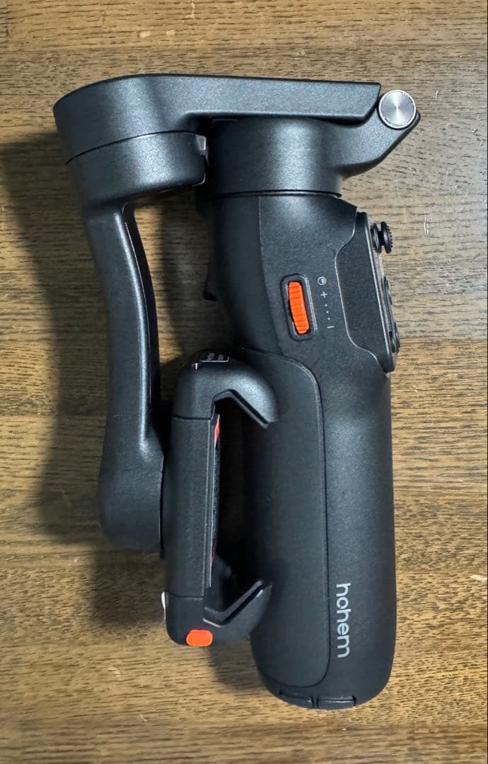 hohem V3 スマホジンバル3軸ポータブルスタビライザー トラッカー三脚