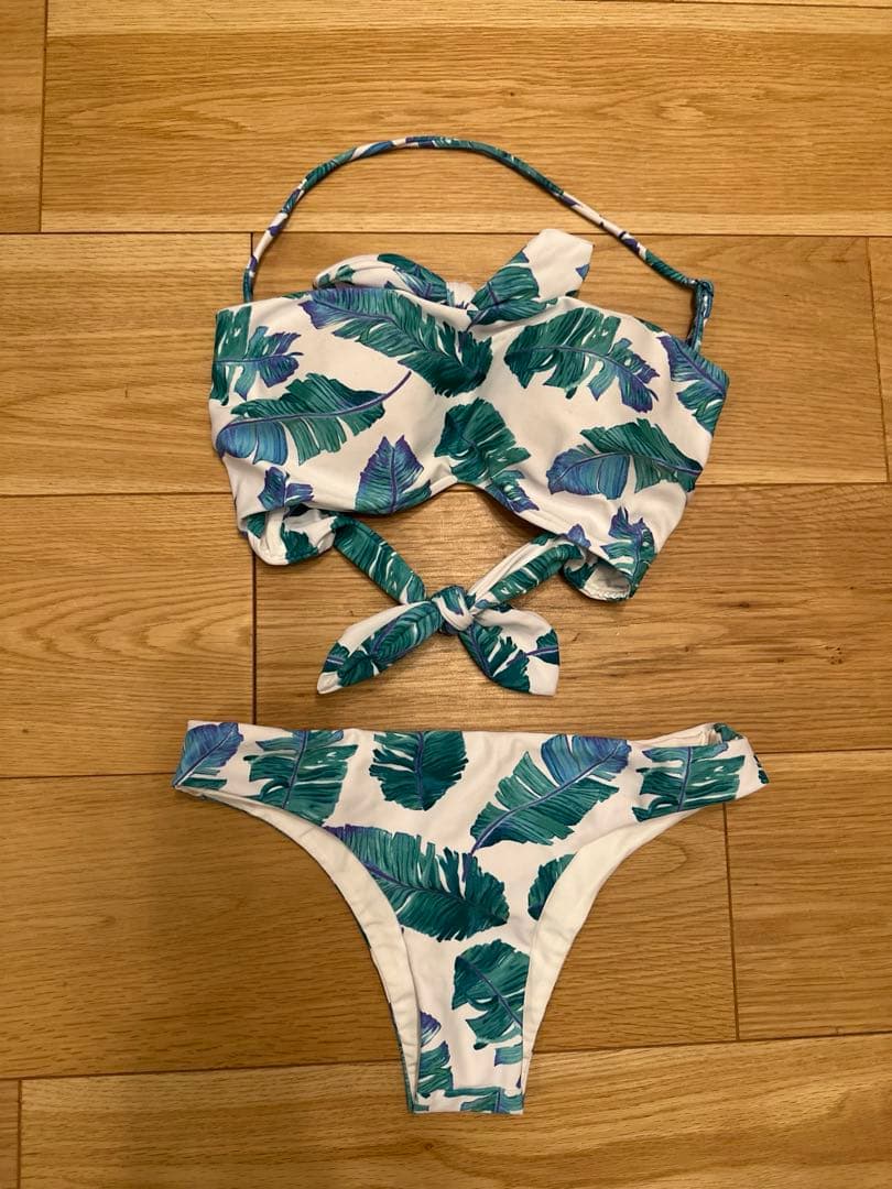 ALEXIA STAM リーフ柄ビキニ上下セット　バンドゥビキニ
