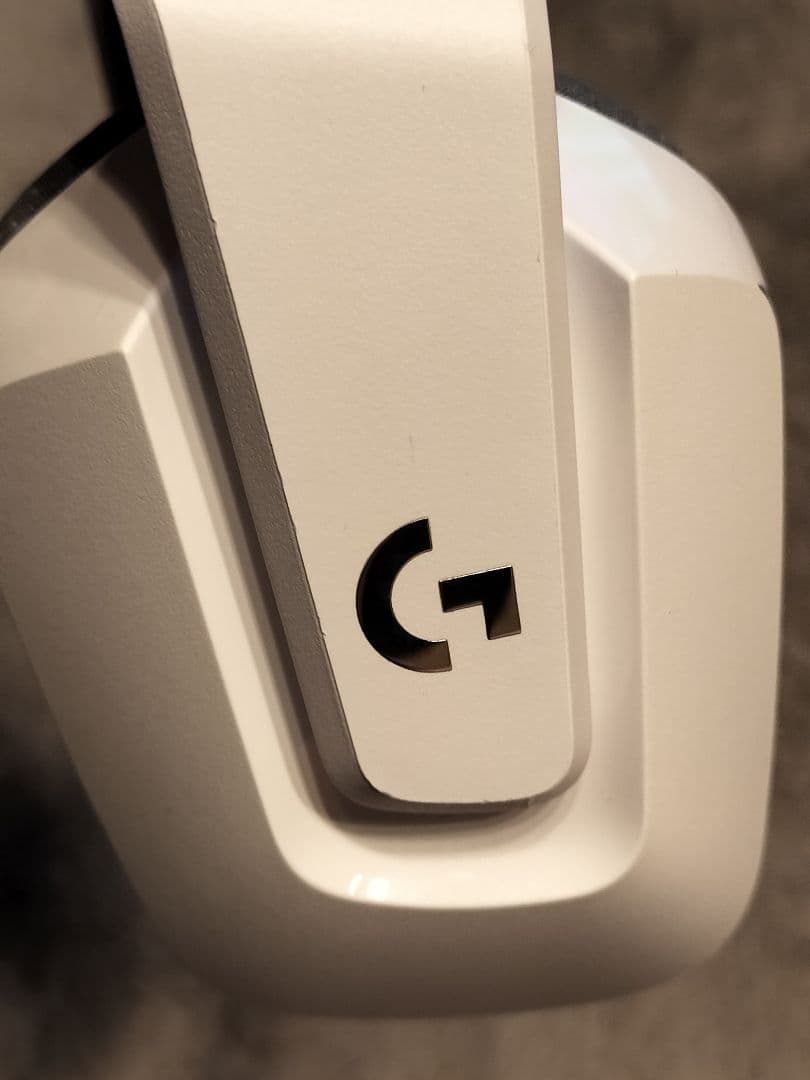 logicool G733ゲーミングヘッド