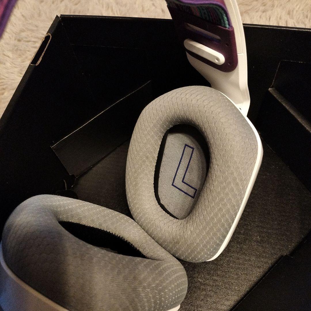 logicool G733ゲーミングヘッド