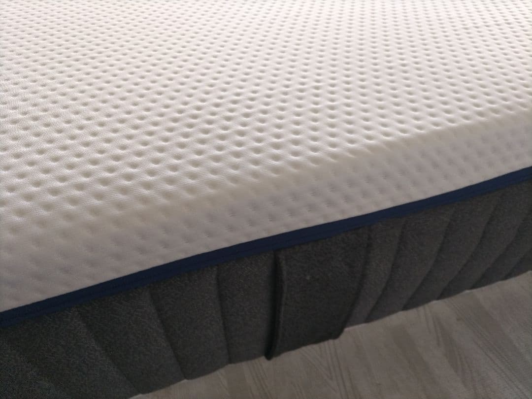 春の感謝セール！エマ・スリープ エマ・ハイブリッド V2 プラス クイーン