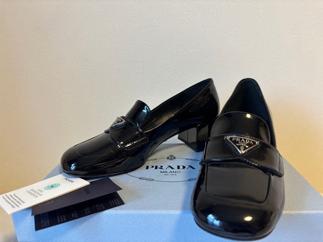 PRADA プラダ ローファー　三角ロゴ　ヒール　エナメル