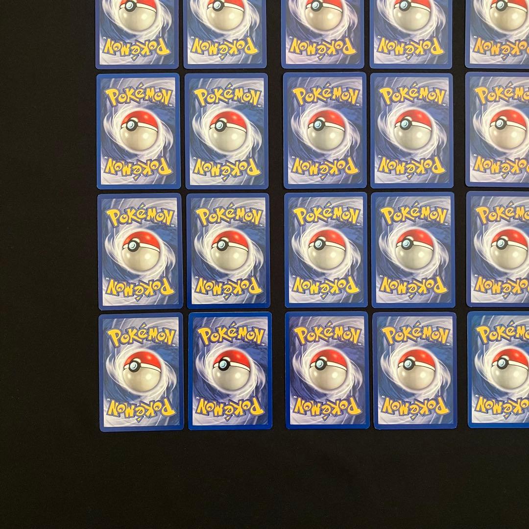 J0726】　ポケモンカード英語版　　24枚まとめ売り