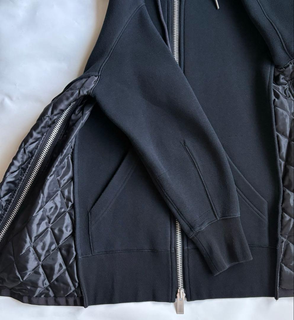 あ*ん様 SACAI サカイ ブラック×ネイビー パネルキルティング パーカー