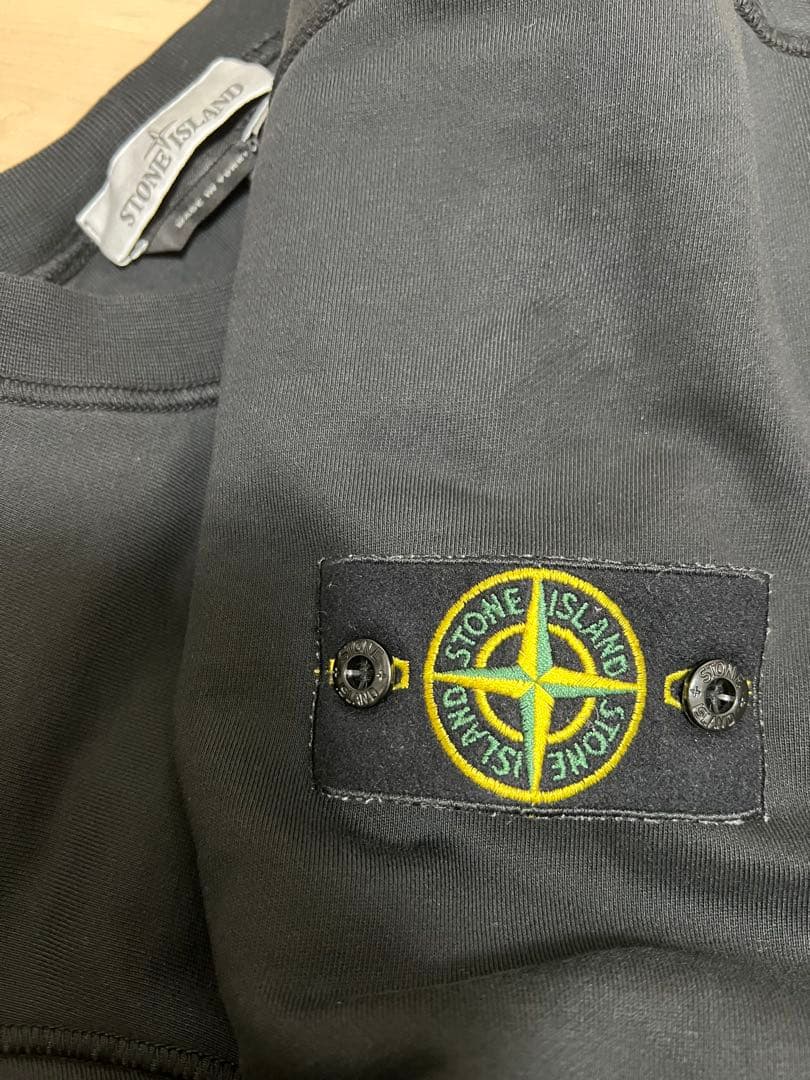 Stone  ストーンアイランド スウェット ブラック　サイズL