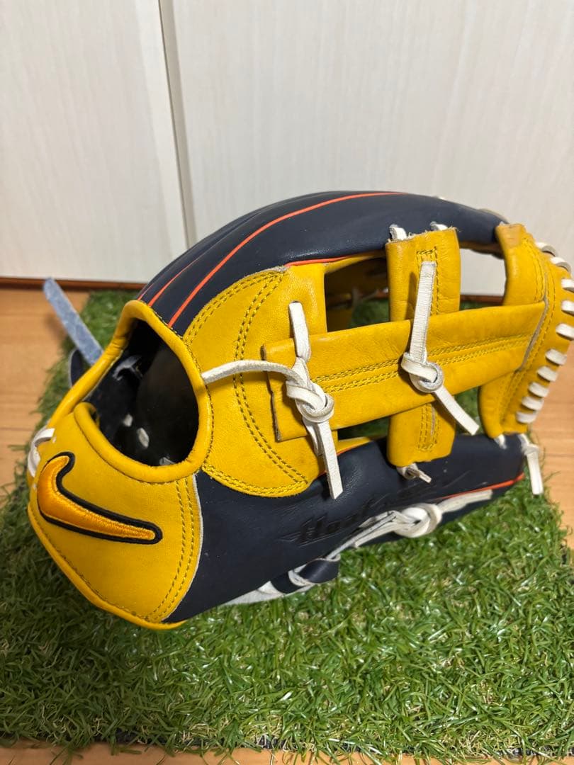 R*O様 一般軟式　大人用　ナイキ　内野手