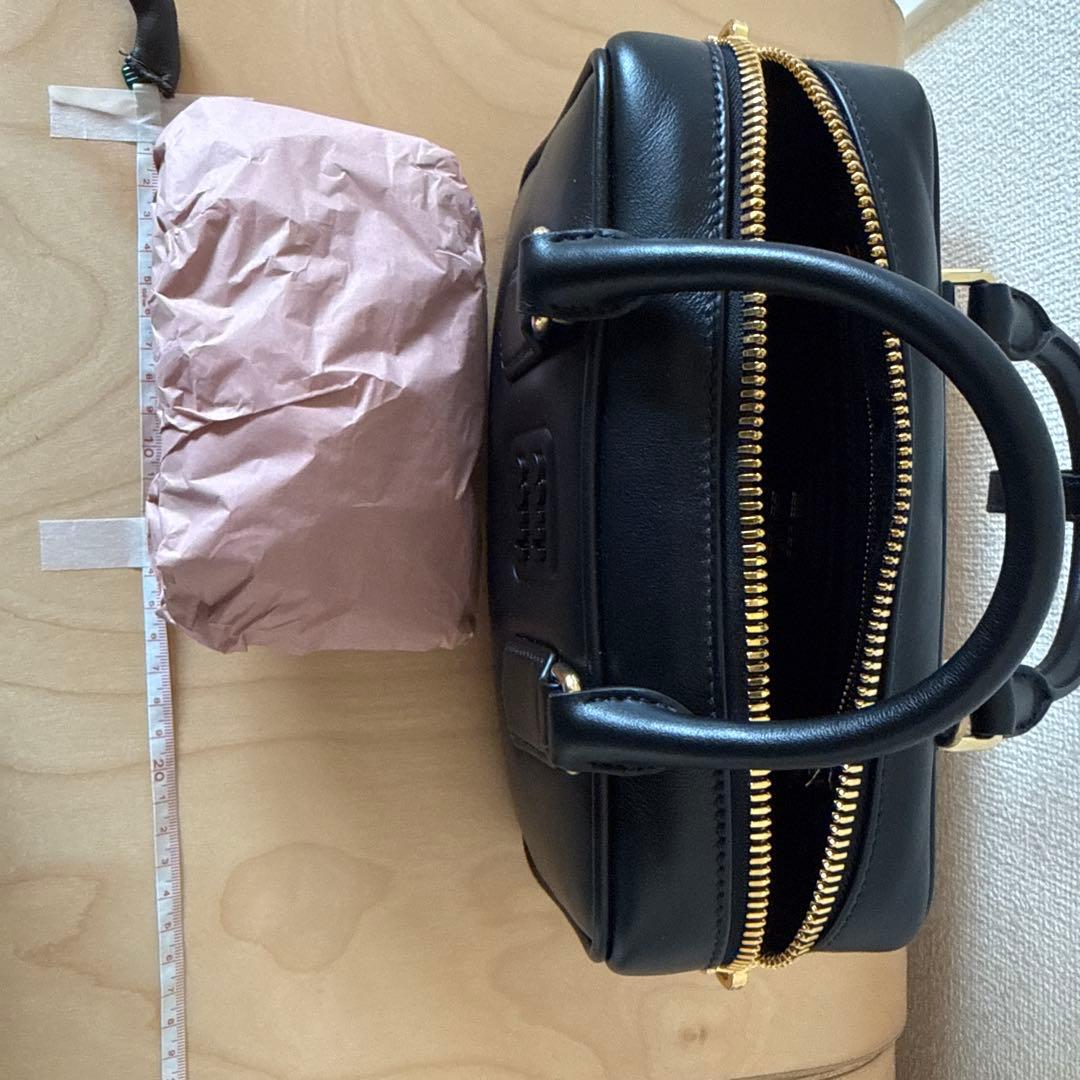 miu miu アルカディ レギュラー ショルダーバッグ