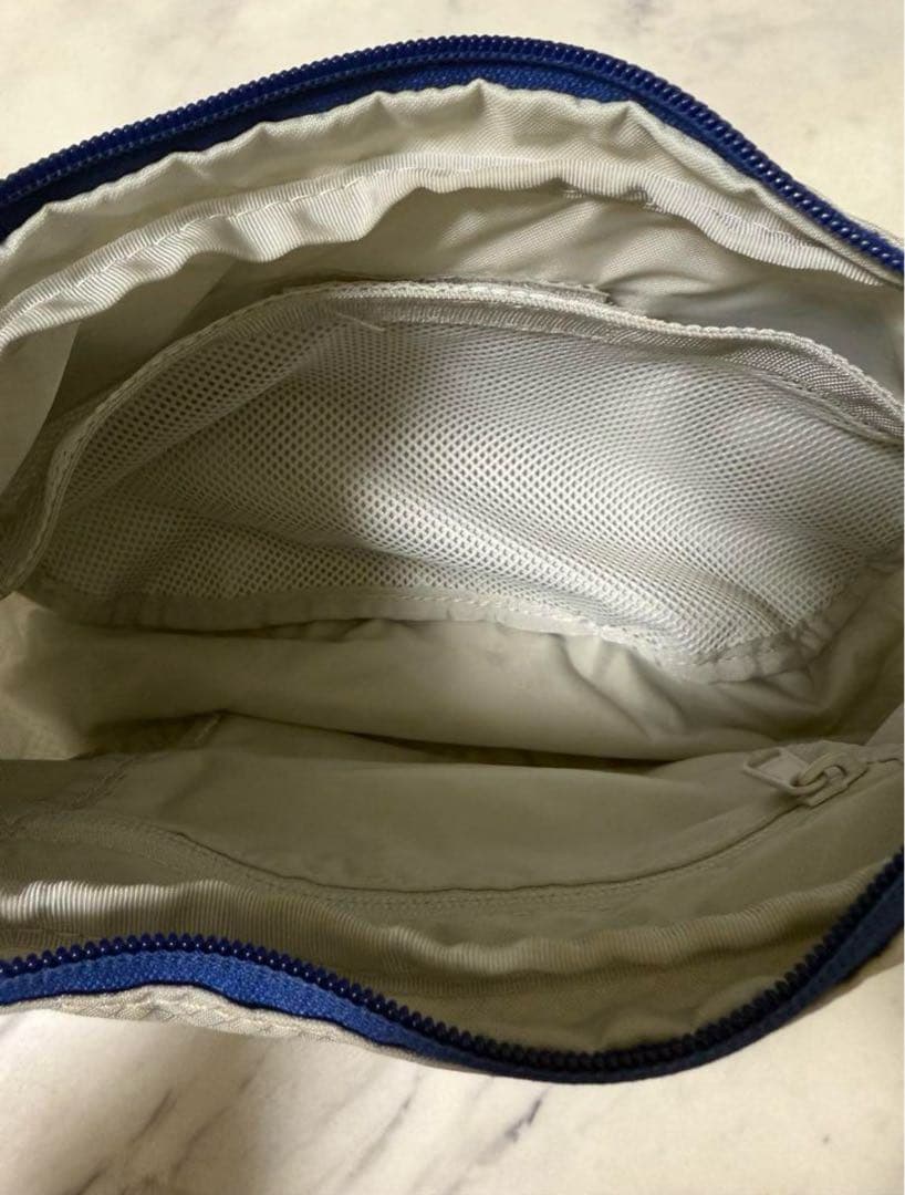 supreme メッセンジャーバッグ 2022ss