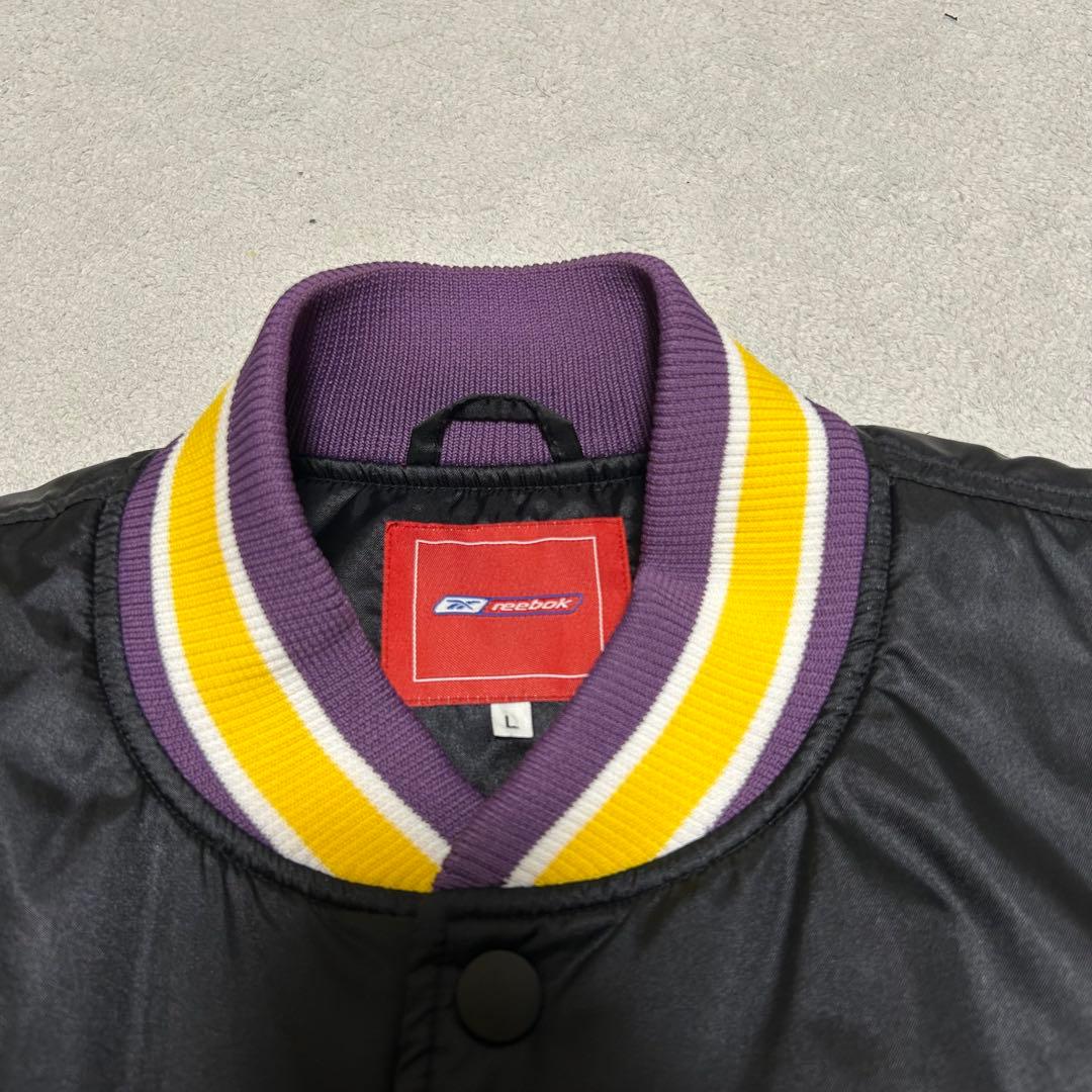 リーボック レイカーズ Reebok LAKERS コラボ スタジャン 黒 L