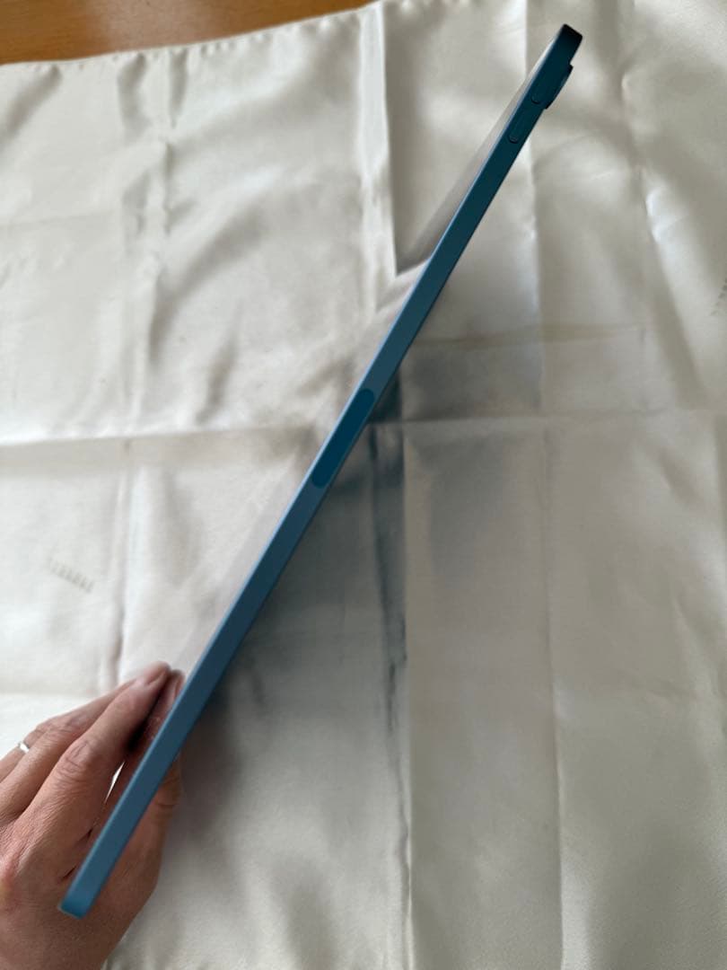 iPad Air (第5世代) 256GB ブルー バッテリー容量100%！