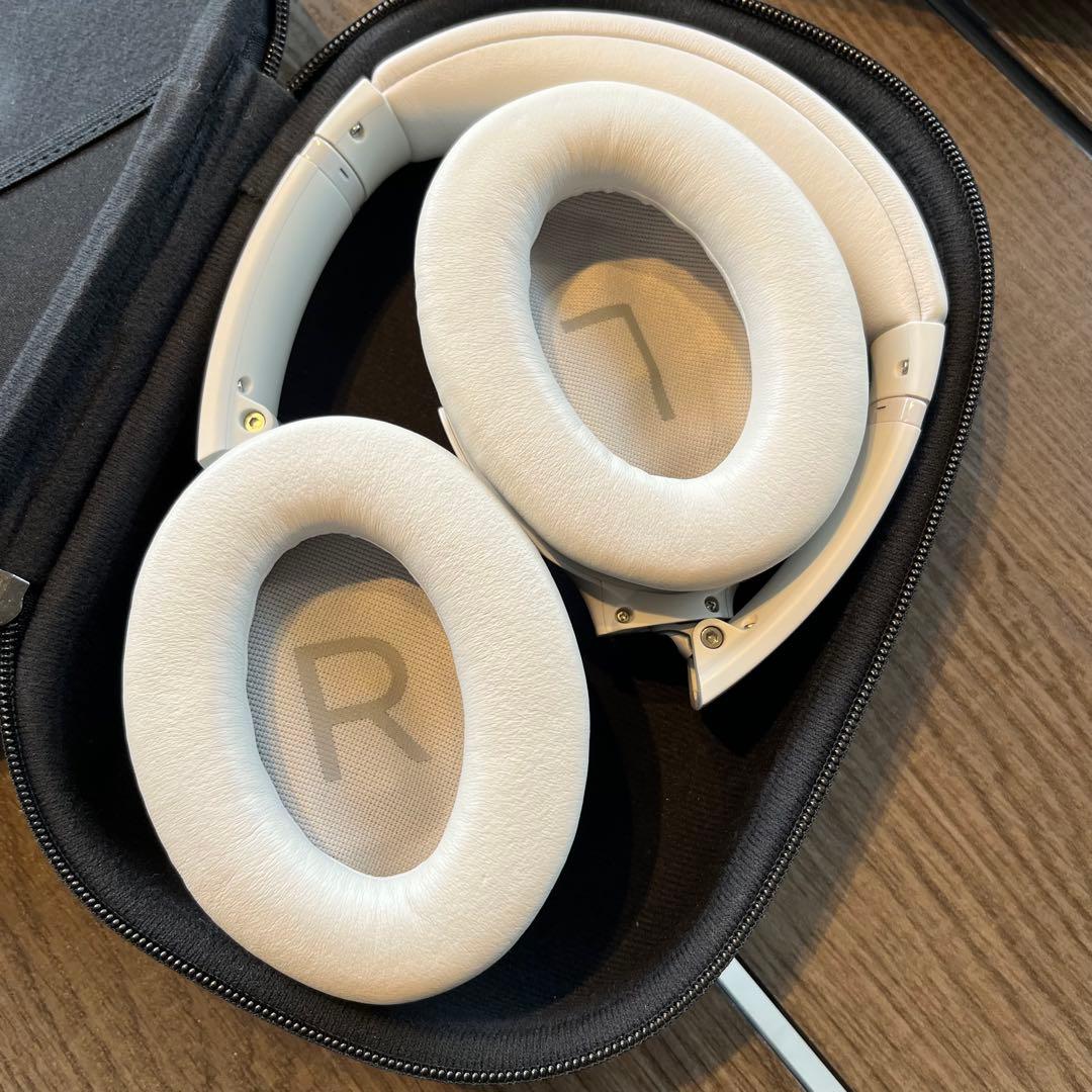 T*様 美品 Bose QuietComfort 45 ワイヤレスヘッドホン ホ