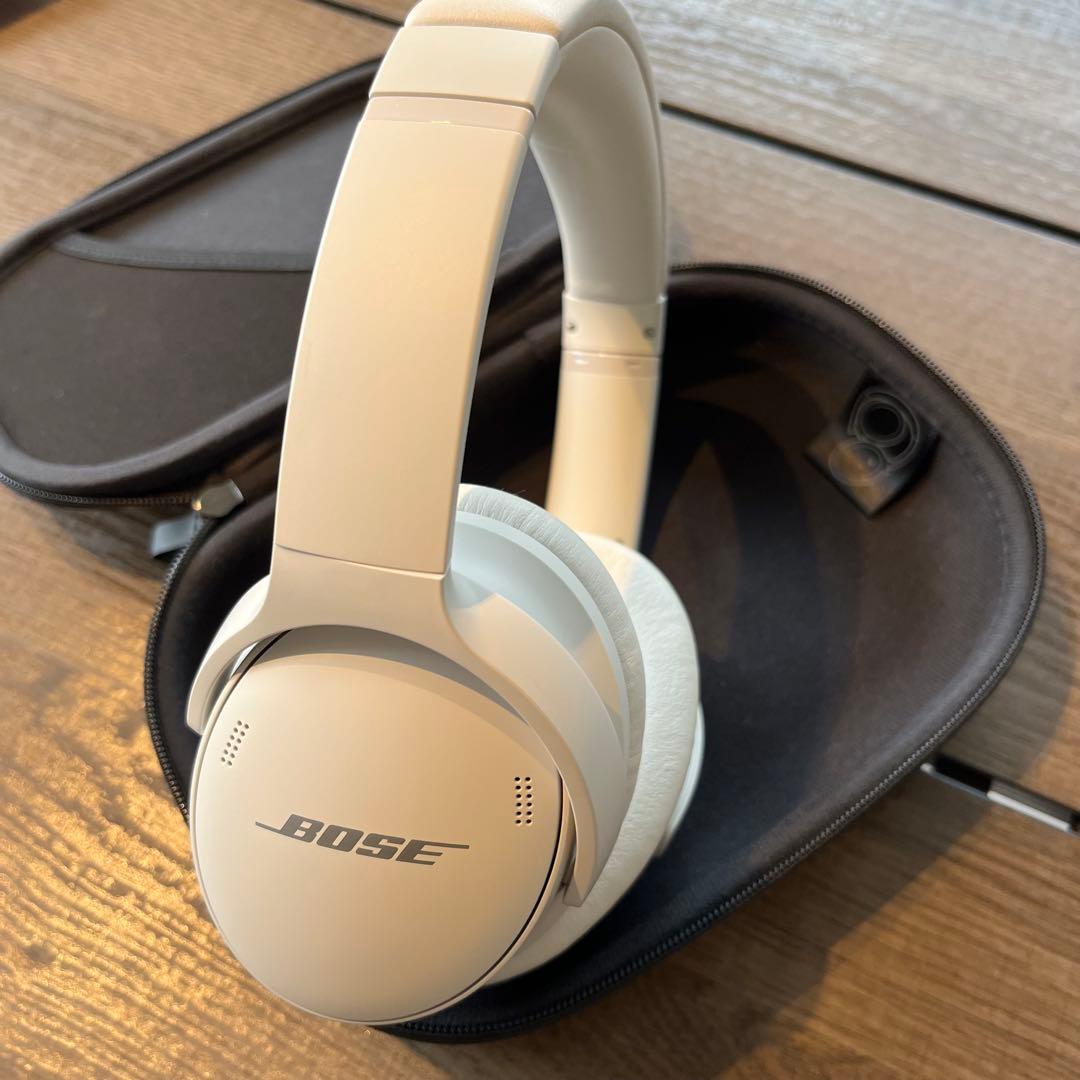 T*様 美品 Bose QuietComfort 45 ワイヤレスヘッドホン ホ
