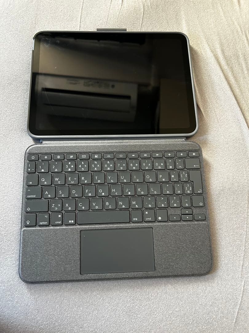 iPad 10世代A16 本体 キーボードケース 箱付き