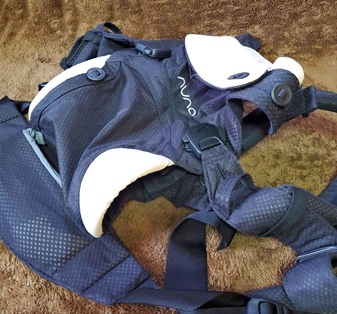 【美品・限定色】NUNA Cudl clik キャビア マグネット式 抱っこ紐