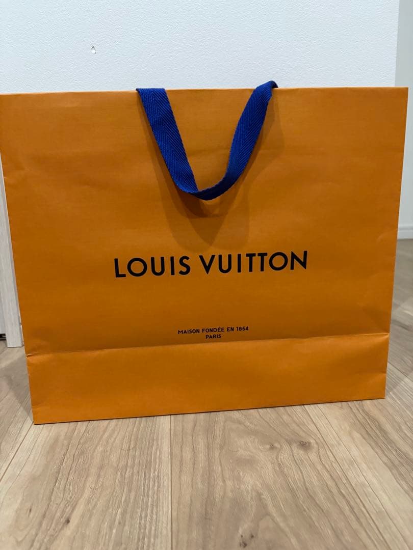 写真追加　ルイヴィトン　トリオメッセンジャー