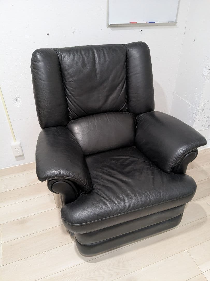 黒本革 1人掛けソファ　ロッキンチェア