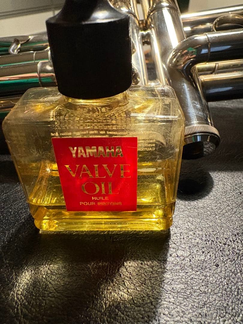 YAMAHA YTR3325Sトランペット本体 ケース付き