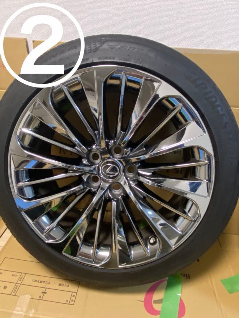 ②レクサス　LS500 オプションホイール20インチ