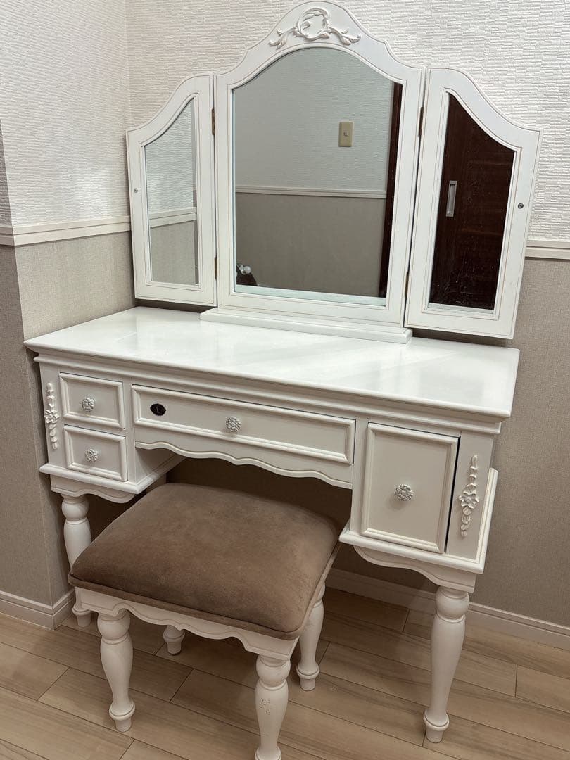 ロマンティックプリンセスアンティーク風ドレッサー/Soleil