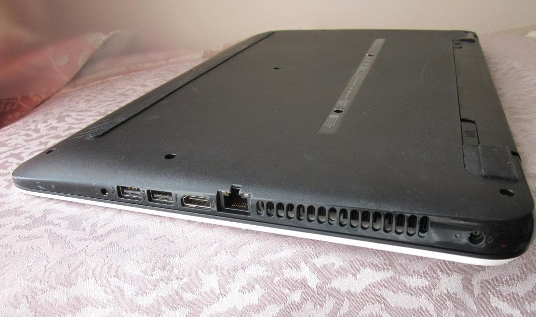 HP 17.3インチ 8GB/SSD256GB i7 Full-HD Win11