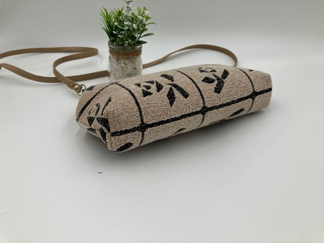 ミナペルホネン　がま口ポシェット　LULU ルル　ベージュ