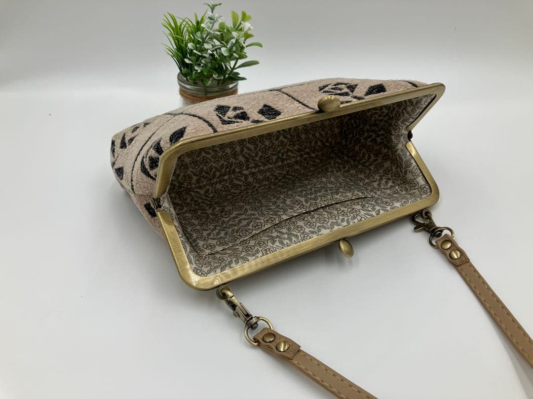 ミナペルホネン　がま口ポシェット　LULU ルル　ベージュ