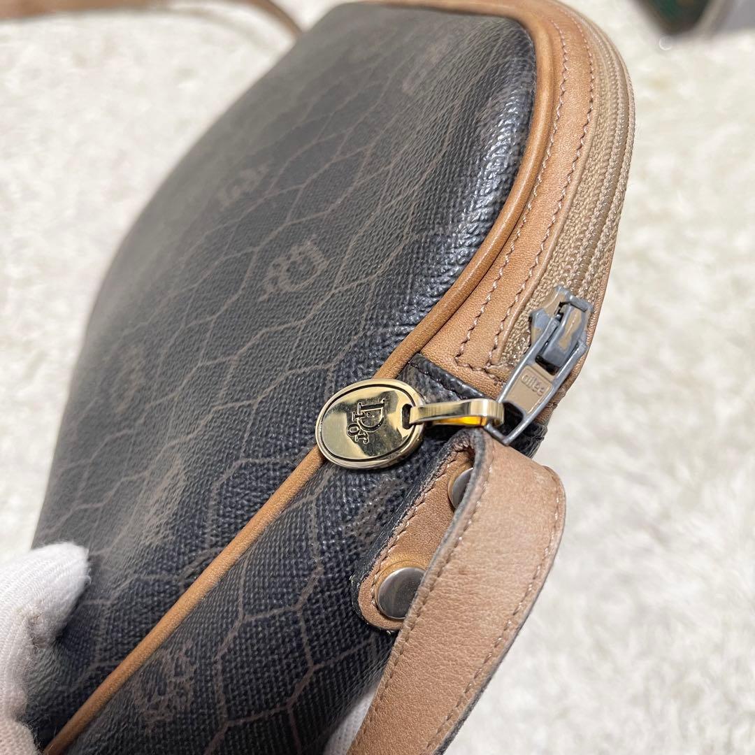 【良品】ディオール　ショルダーバッグ　レザー　PVC ハニカム　ゴールド金具