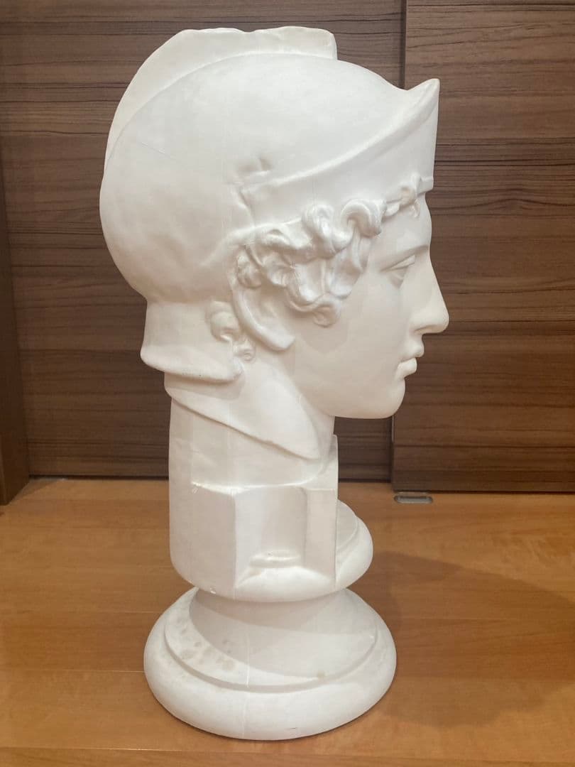 青年マルス　石膏像