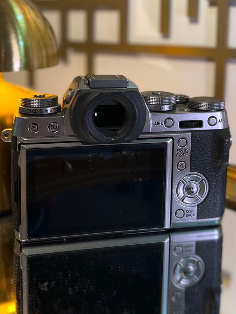 FUJIFILM X-T1 ボディ 美品 動作確認済み 社外充電器付き