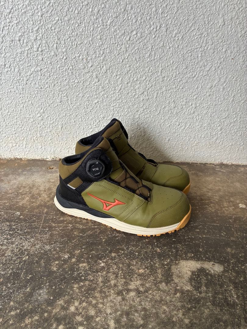 Mizuno 安全靴 オリーブ　ボアシステム