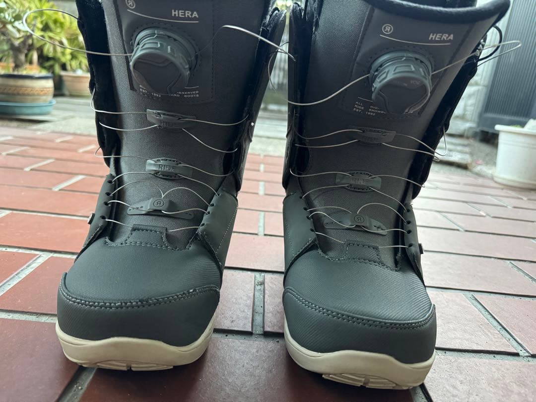 ピヨンヌ　ride HERA スノーボード ブーツ