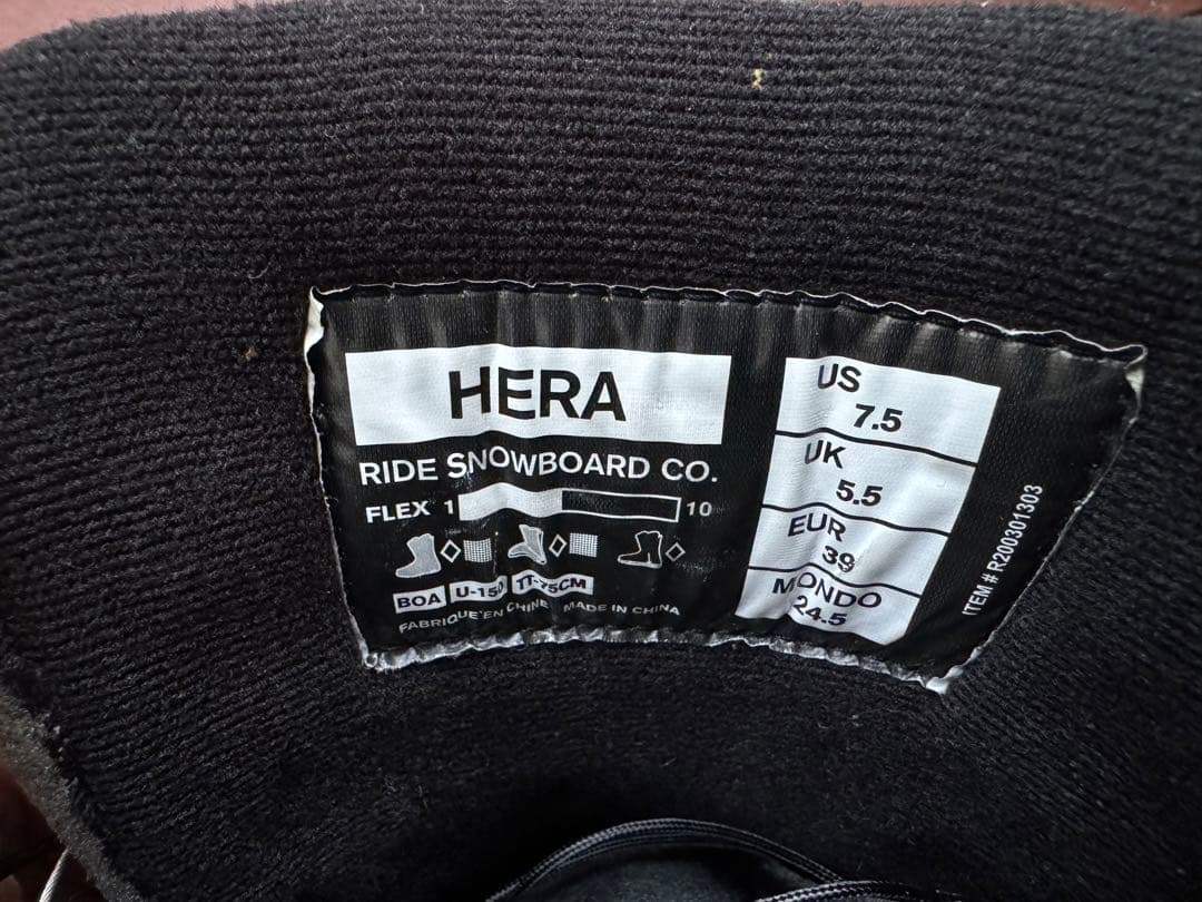 ピヨンヌ　ride HERA スノーボード ブーツ